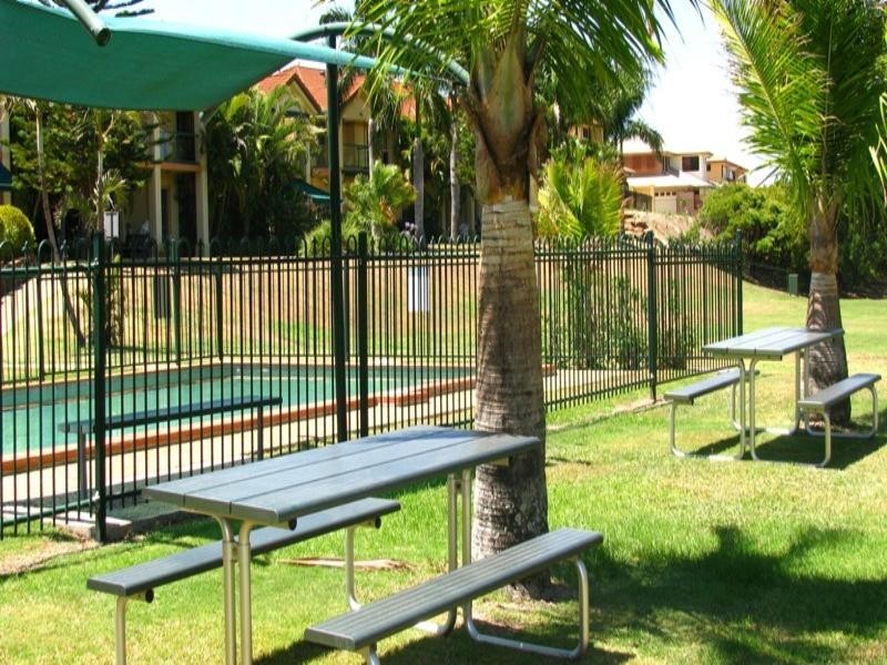 99/152 Palm Meadows Drive, Carrara QLD 4211