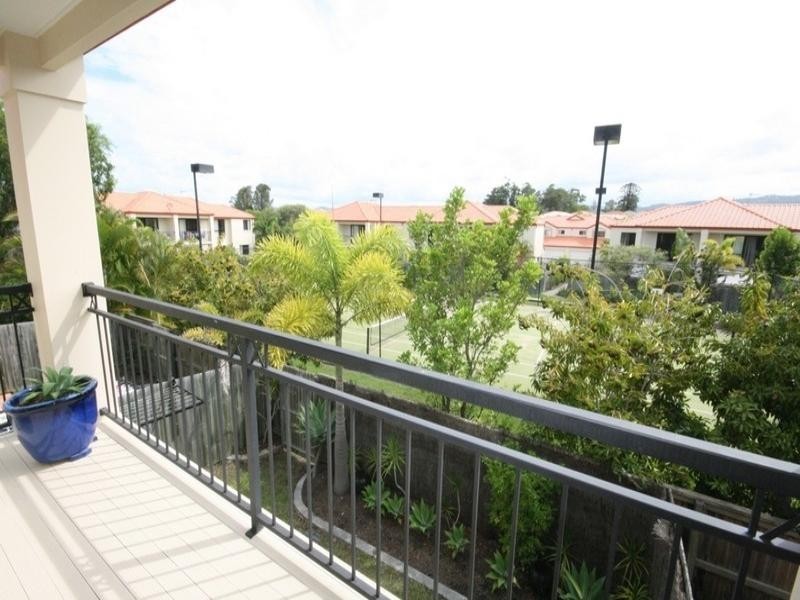 61/127 Gooding Drive, Merrimac QLD 4226