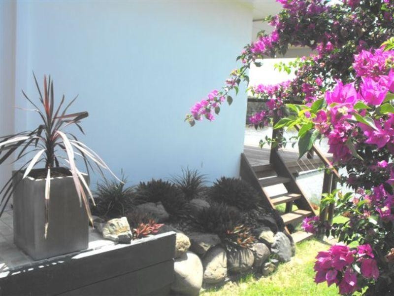 65 Southlake Drive, Varsity Lakes QLD 4227