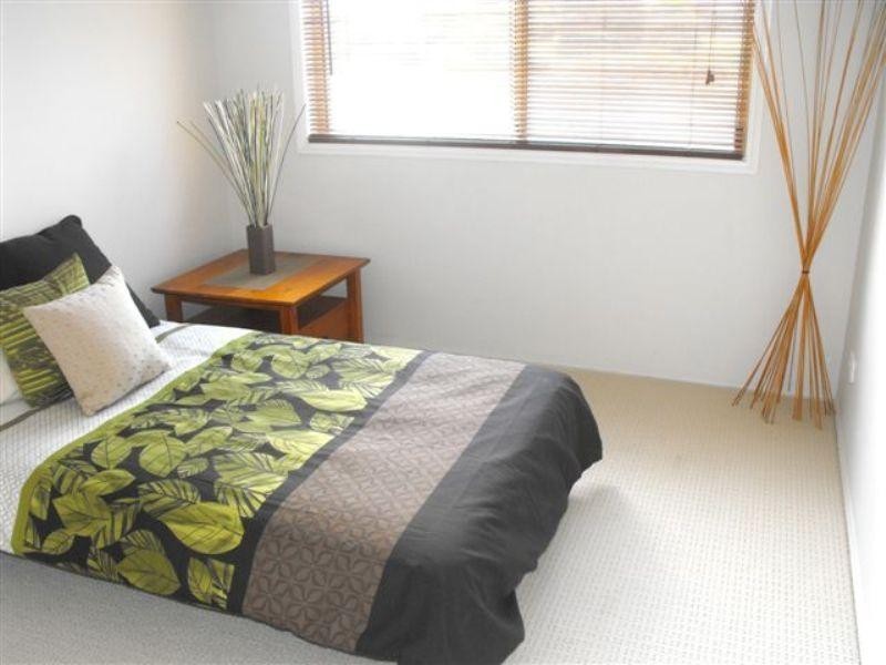 65 Southlake Drive, Varsity Lakes QLD 4227