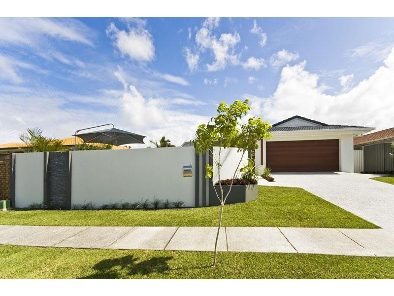 12 Wedgebill Parade, Burleigh Waters QLD 4220