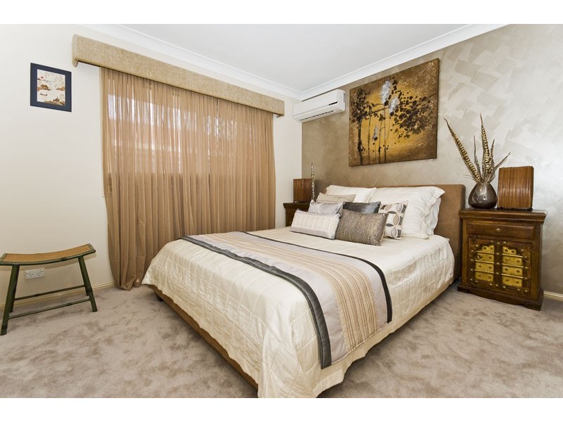 12 Wedgebill Parade, Burleigh Waters QLD 4220