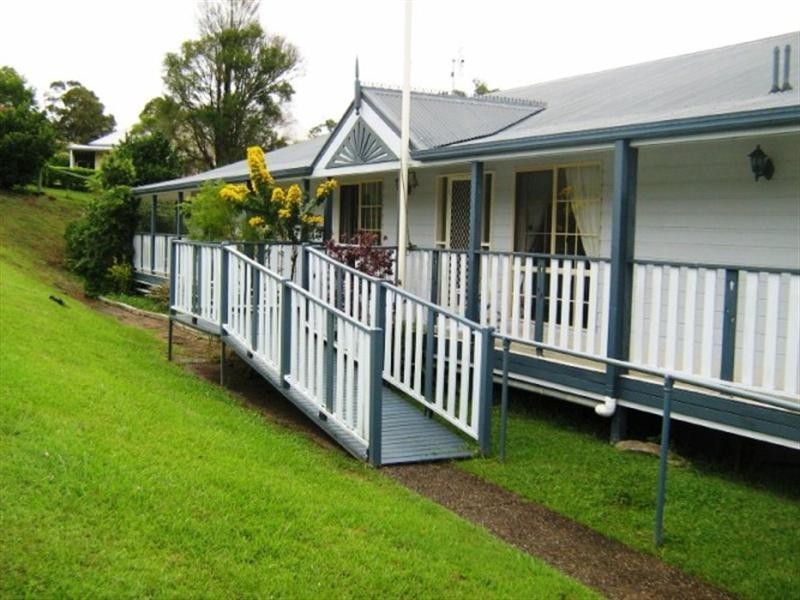 19 Aylesham Drive, Bonogin QLD 4213