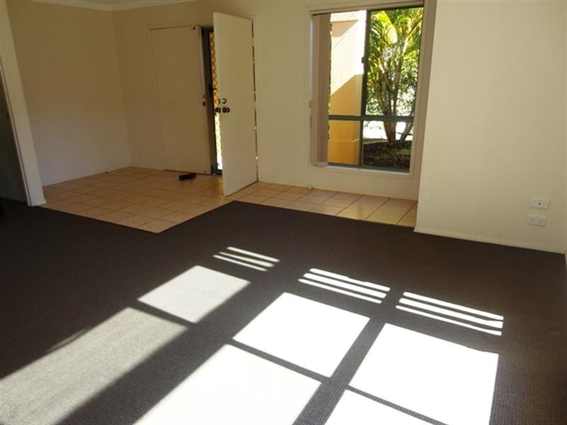 6 Lancashire Drive, Mudgeeraba QLD 4213