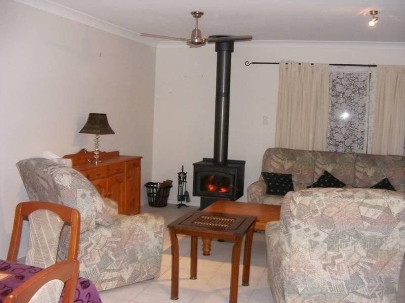 38 Ee-Jung Street, Springbrook QLD 4213