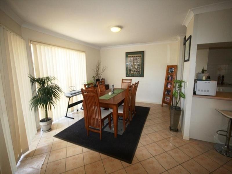 86 Inwood Circuit, Merrimac QLD 4226