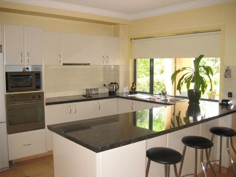 24/117 Palm Meadows Drive, Carrara QLD 4211