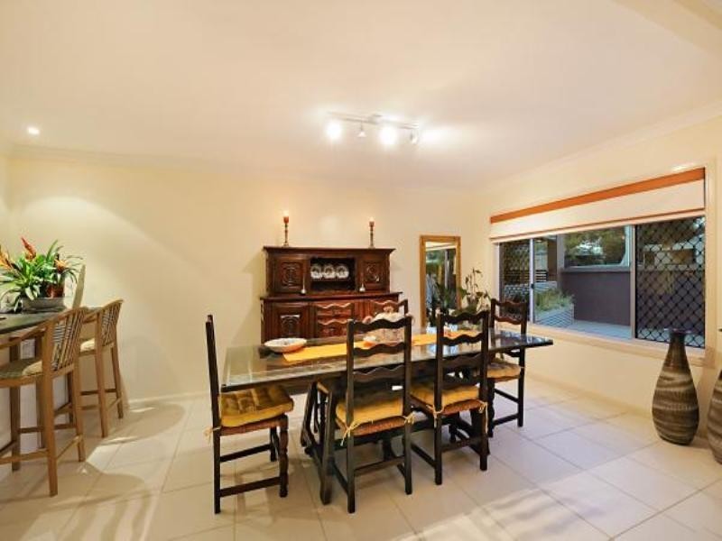 14 Toorak Park Avenue, Mermaid Waters QLD 4218