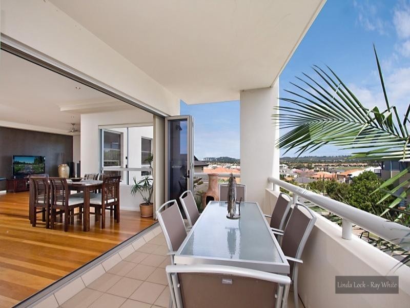 4/22 Winton Terrace, Varsity Lakes QLD 4227