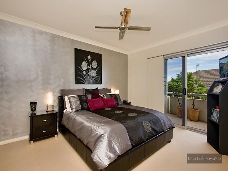 4/22 Winton Terrace, Varsity Lakes QLD 4227