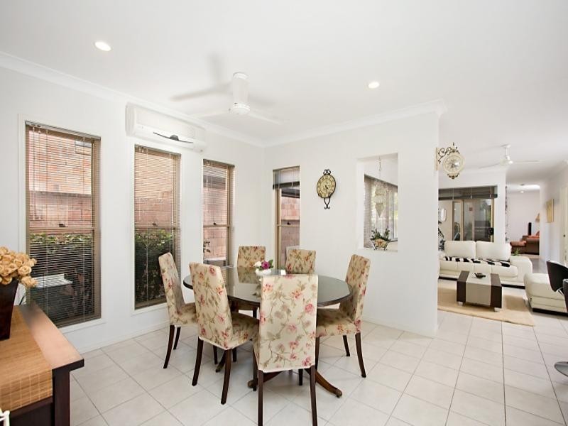 20 Royal Links Drive, Robina QLD 4226