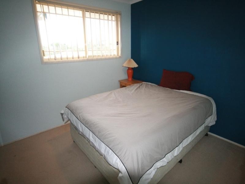 8 Griffon Street, Merrimac QLD 4226