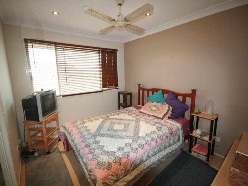 8 Griffon Street, Merrimac QLD 4226