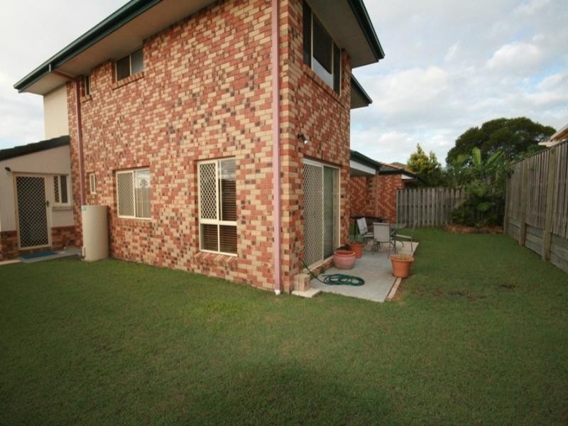 8 Griffon Street, Merrimac QLD 4226