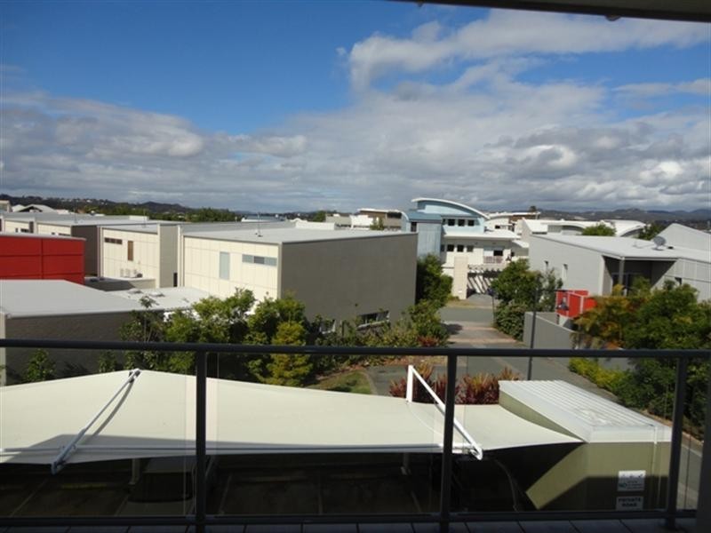 19/195 Varsity Parade, Varsity Lakes QLD 4227