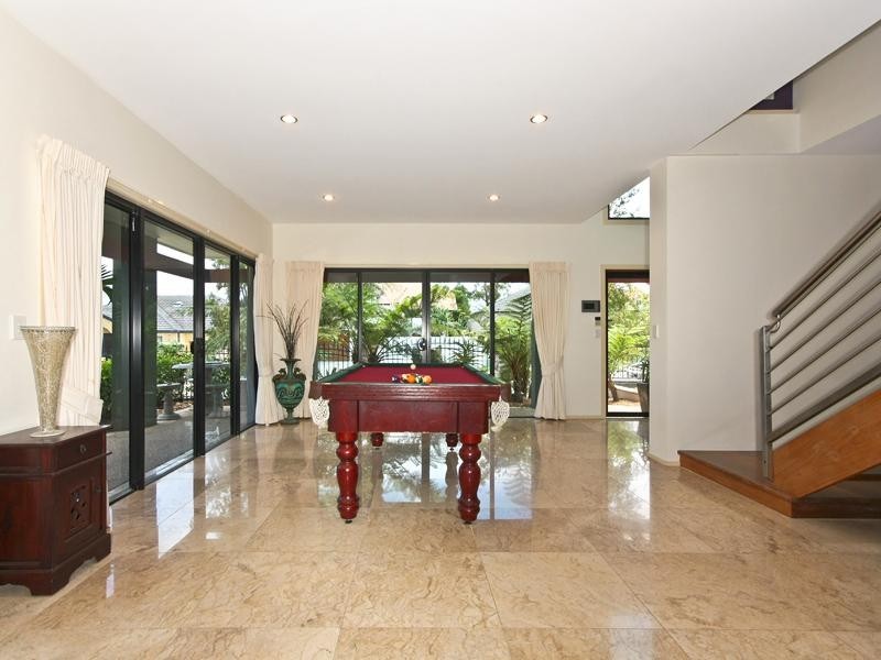 14 Avellino Drive, Varsity Lakes QLD 4227