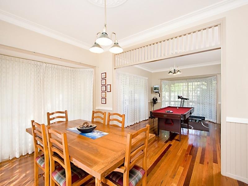18 Merridown Drive, Merrimac QLD 4226