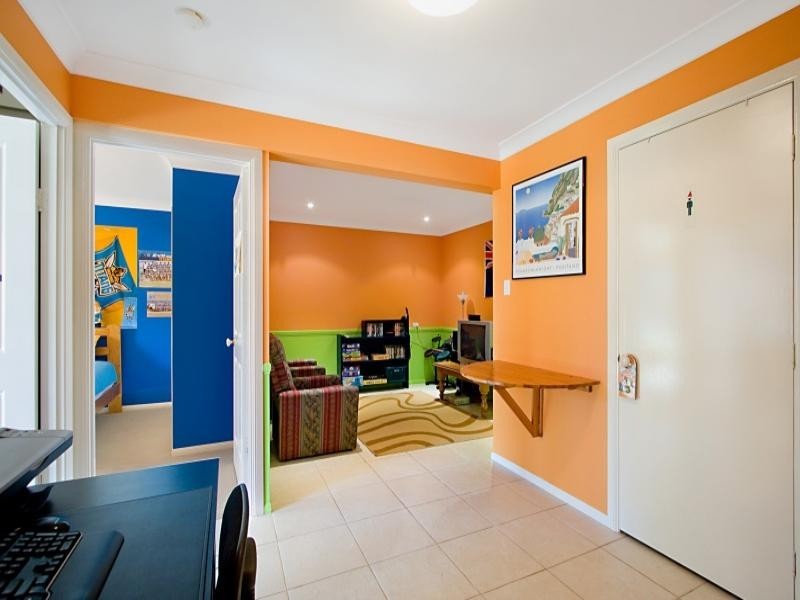 18 Merridown Drive, Merrimac QLD 4226