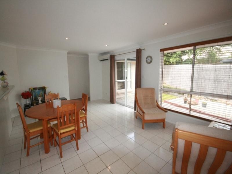 8 Islay Court, Merrimac QLD 4226