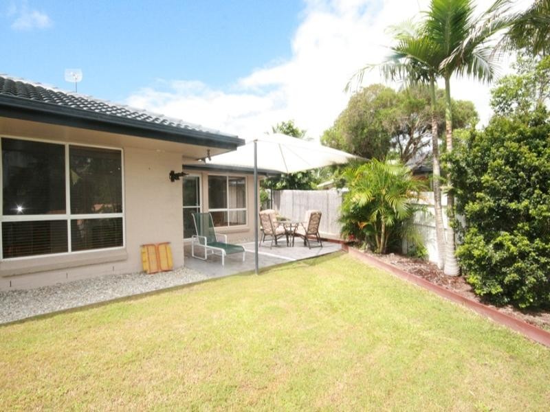 8 Islay Court, Merrimac QLD 4226