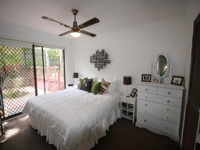 8 Islay Court, Merrimac QLD 4226