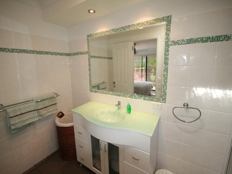 8 Islay Court, Merrimac QLD 4226