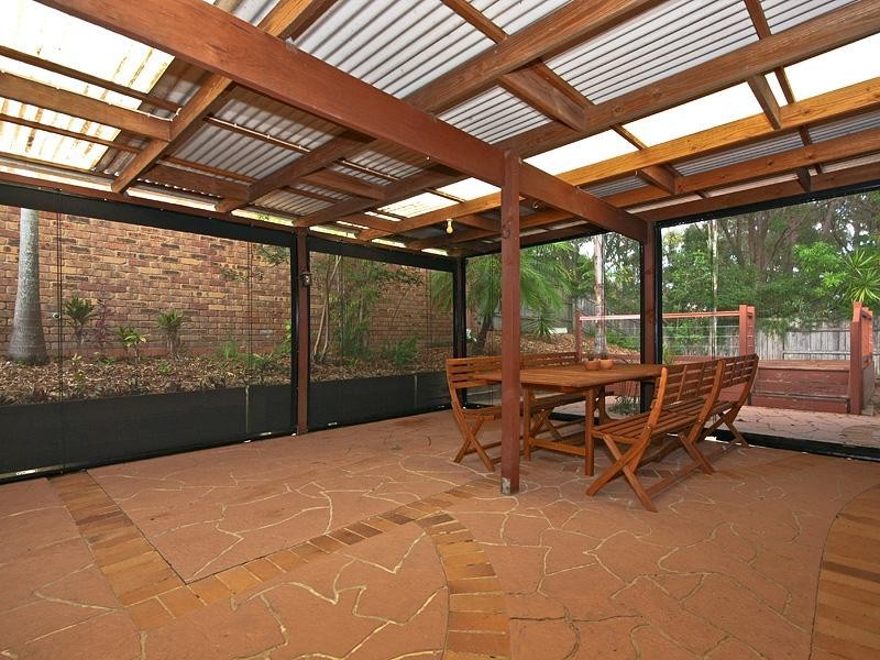 10 Highfield Drive, Merrimac QLD 4226