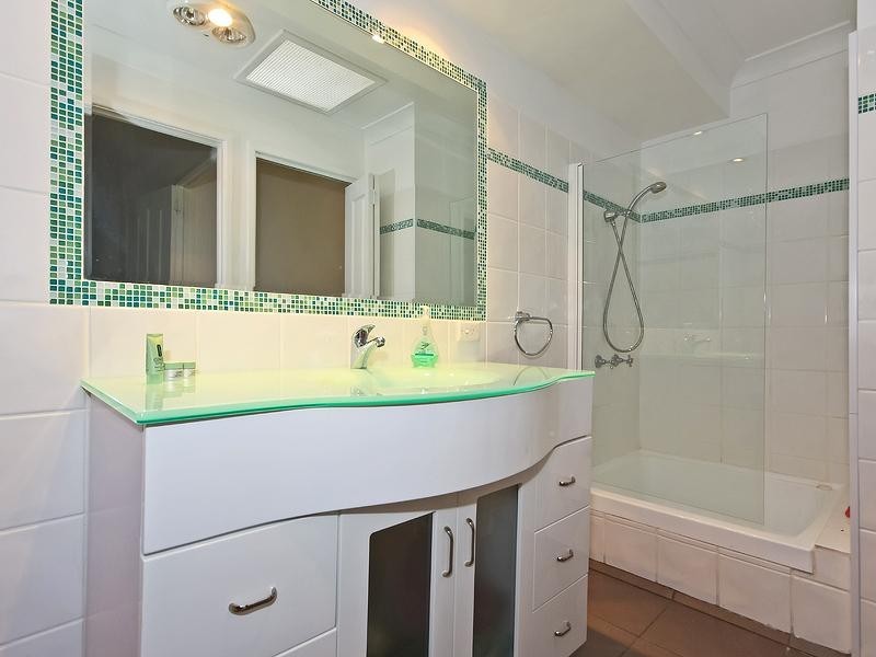 10 Highfield Drive, Merrimac QLD 4226