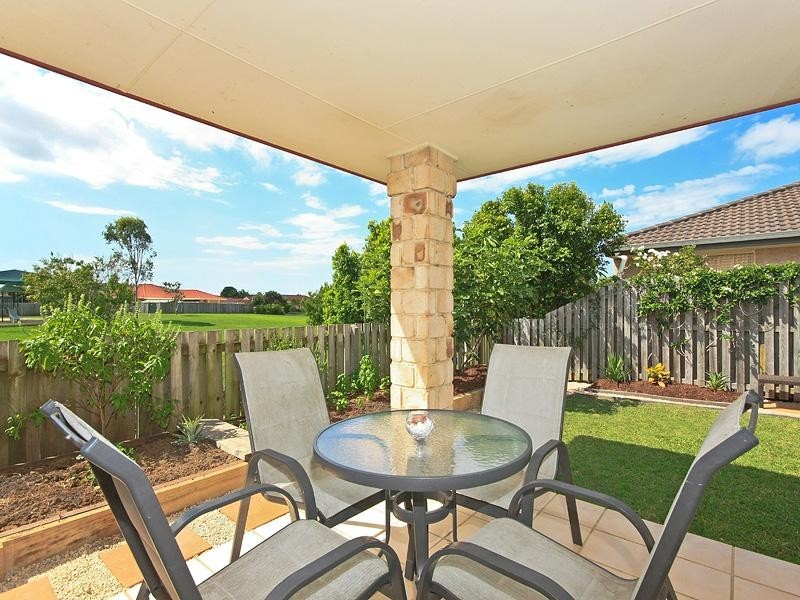 59 Yodelay Street, Varsity Lakes QLD 4227