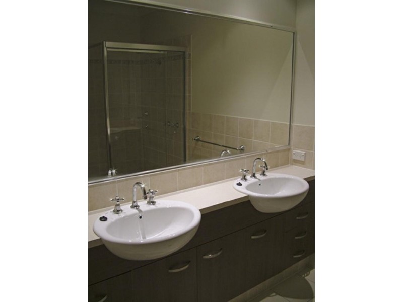 5/27 Ranier Crescent, Varsity Lakes QLD 4227