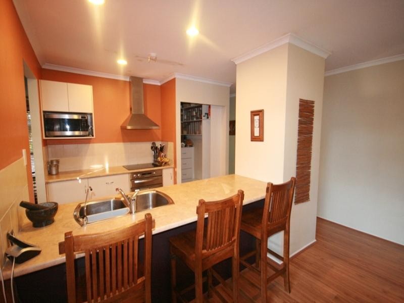 32 Merridown Drive, Merrimac QLD 4226