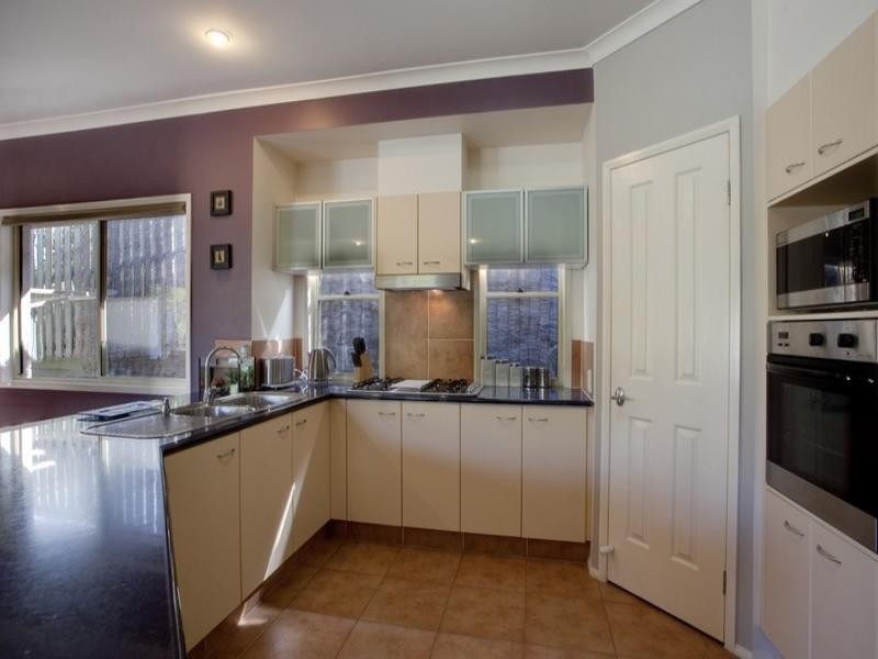 15 Montville Court, Varsity Lakes QLD 4227