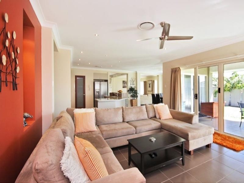 22 Tolga Road, Mudgeeraba QLD 4213