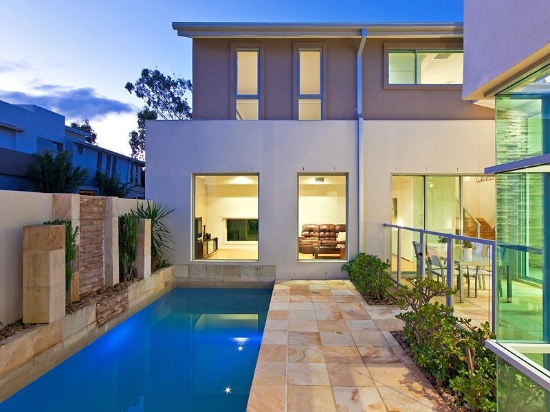 46 Azzurra Drive, Varsity Lakes QLD 4227