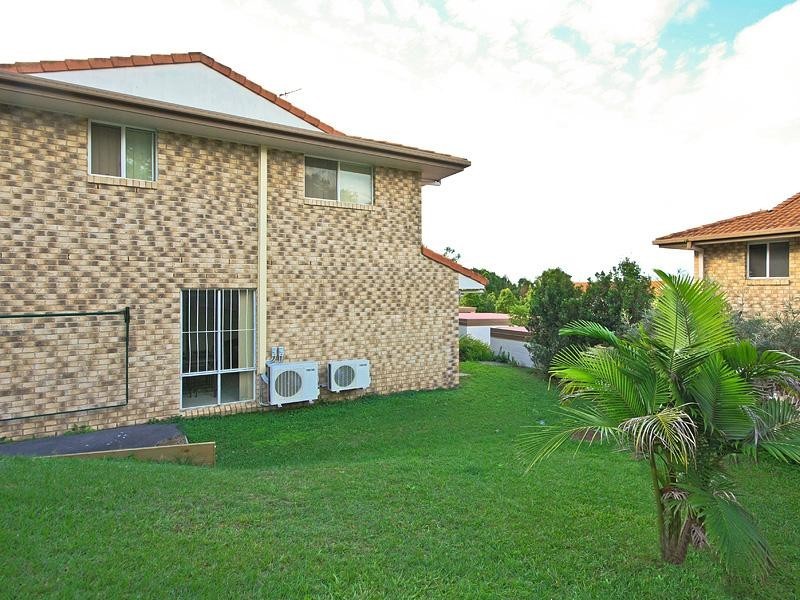 1/84 Highfield Drive, Merrimac QLD 4226