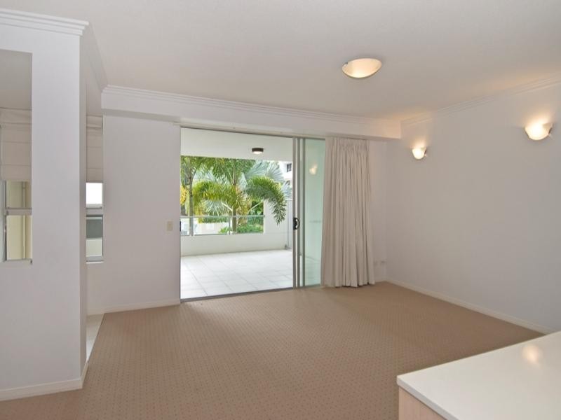 8/253 Varsity Parade, Varsity Lakes QLD 4227