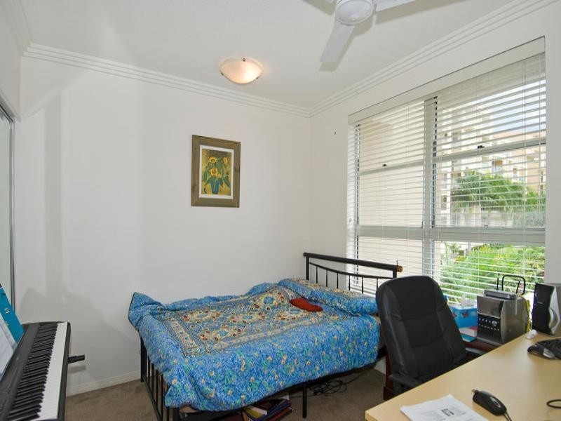 27/255 Varsity Parade, Varsity Lakes QLD 4227