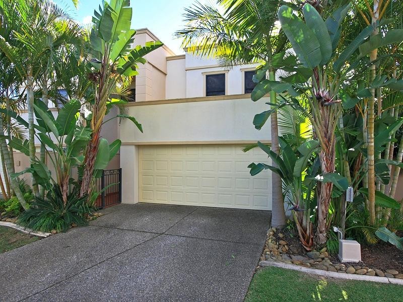 63/117 Palm Meadows Drive, Carrara QLD 4211