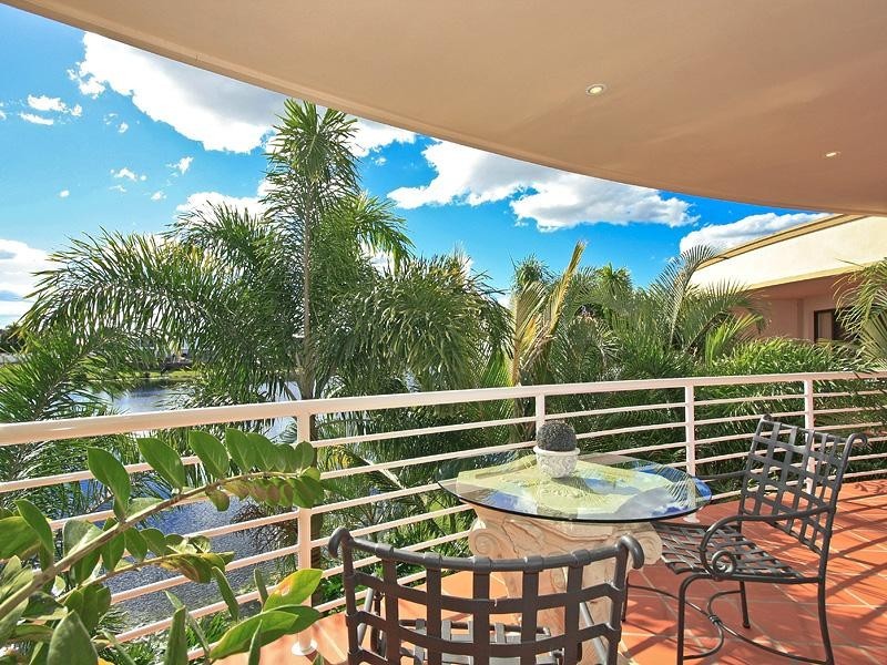 63/117 Palm Meadows Drive, Carrara QLD 4211