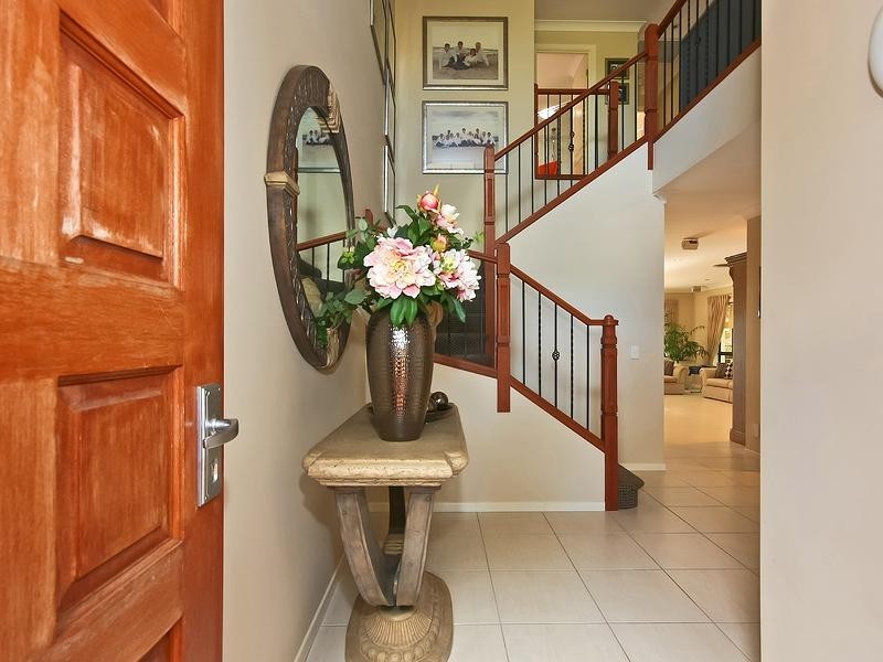 63/117 Palm Meadows Drive, Carrara QLD 4211