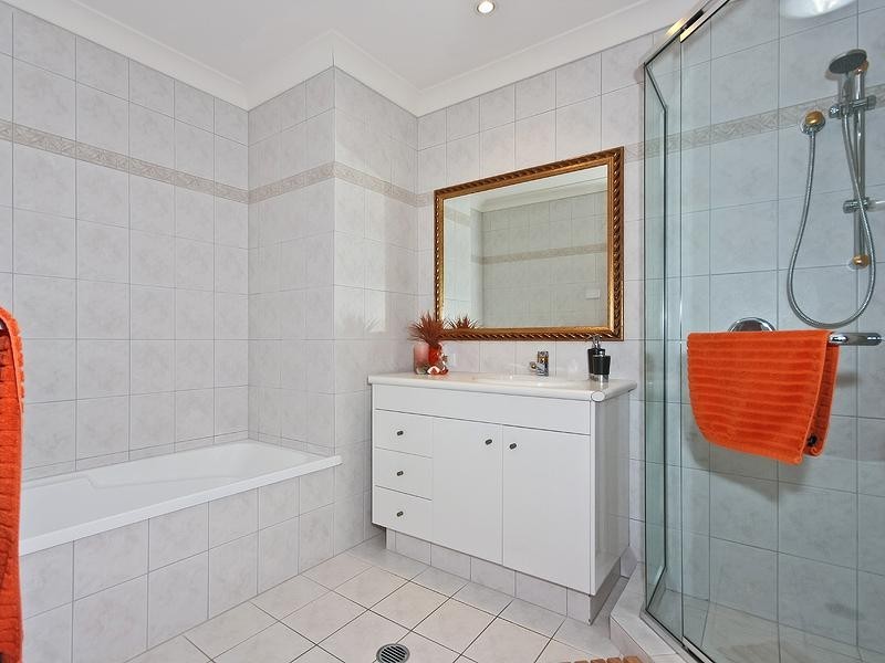 63/117 Palm Meadows Drive, Carrara QLD 4211