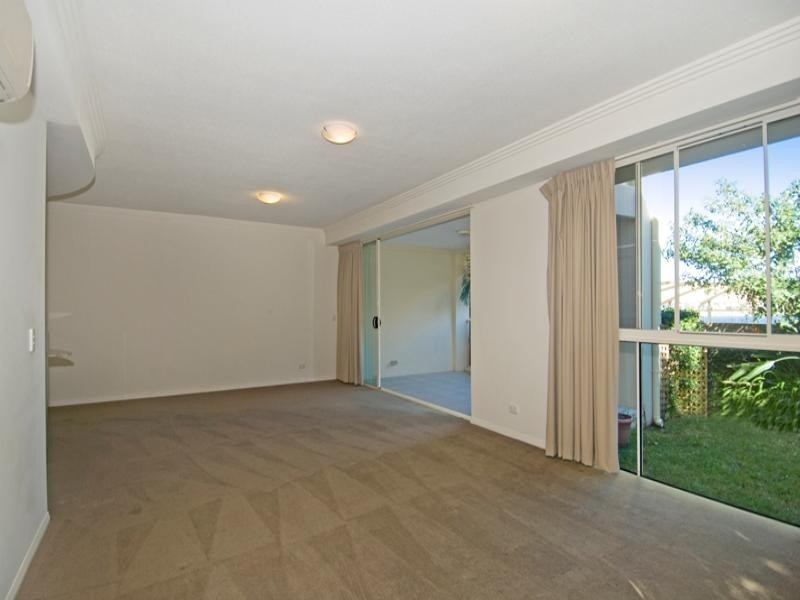 150/251 Varsity Parade, Varsity Lakes QLD 4227