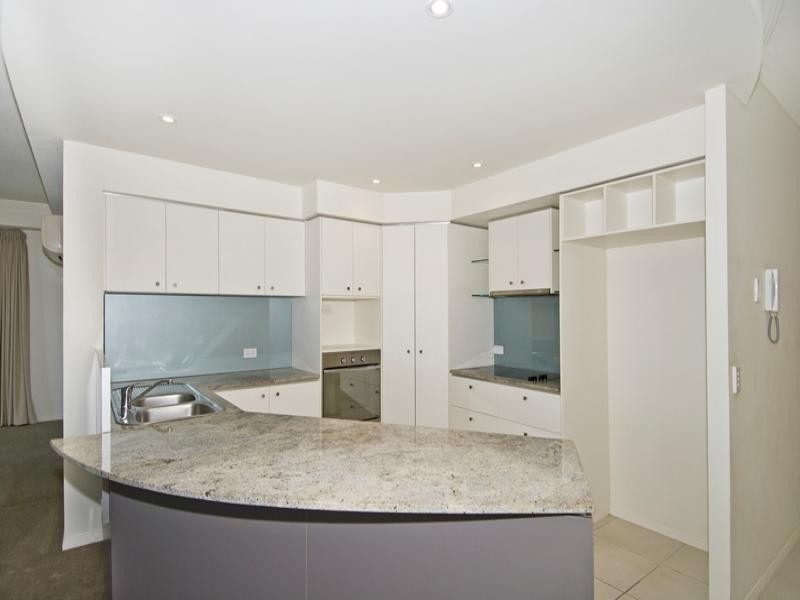 150/251 Varsity Parade, Varsity Lakes QLD 4227