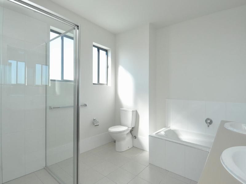 32/1 Acacia Court, Robina QLD 4226