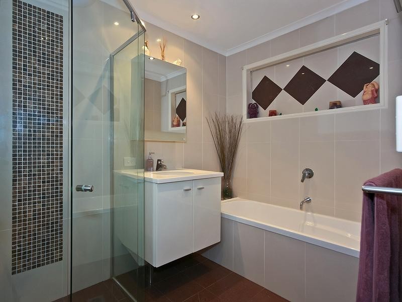 59 Southlake Drive, Varsity Lakes QLD 4227