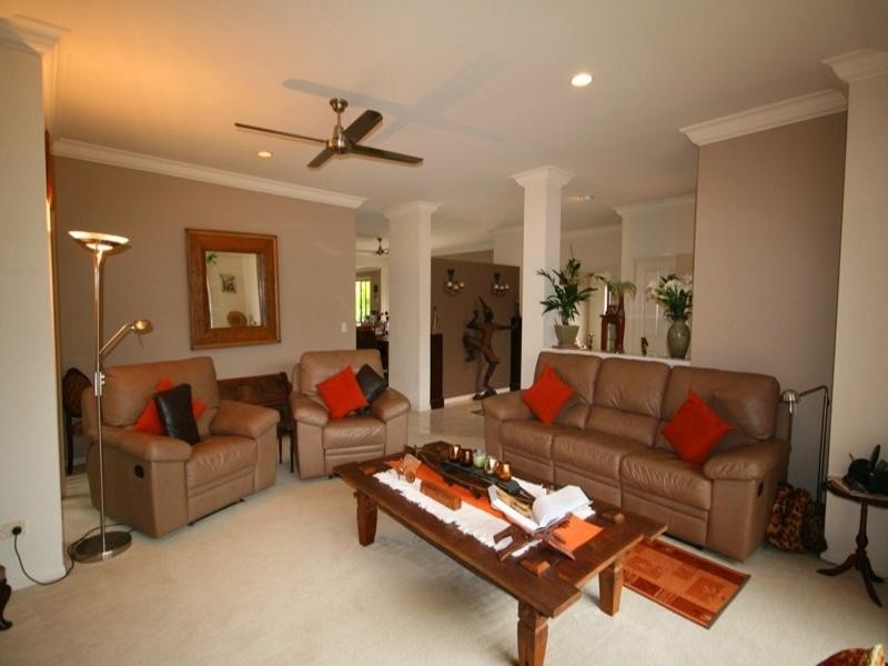 11 Moonraker Street, Clear Island Waters QLD 4226