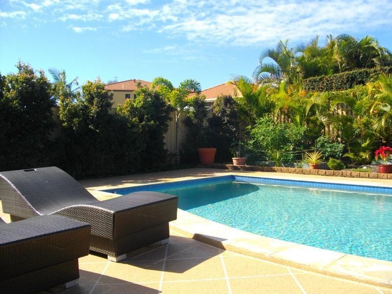 72 Lancewood Circuit, Robina QLD 4226