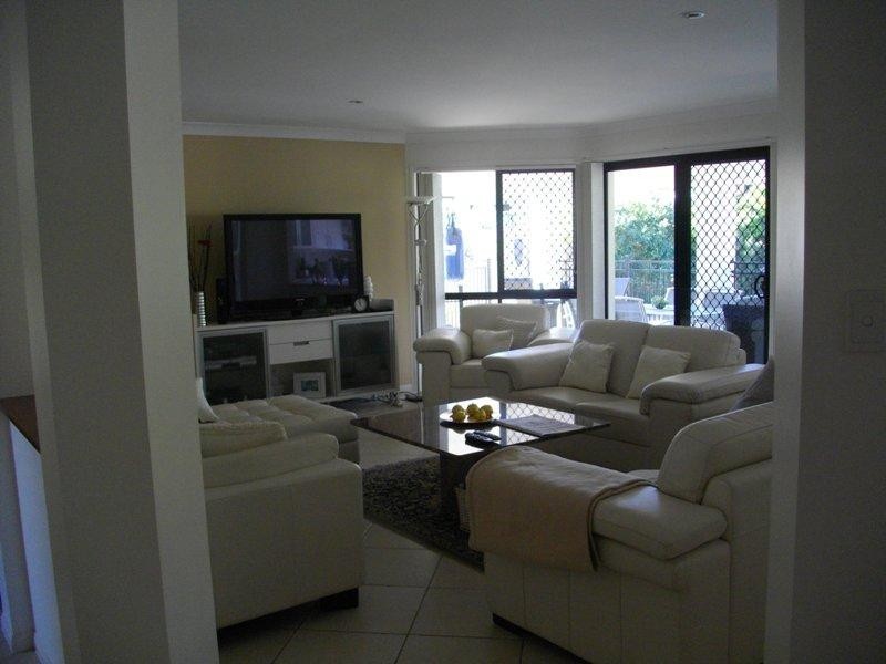 72 Lancewood Circuit, Robina QLD 4226