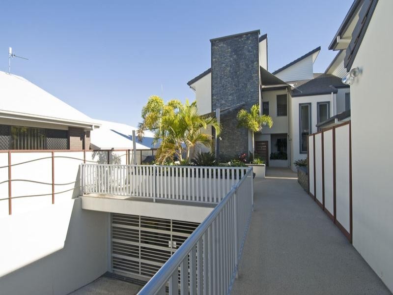 3/7 Saleya Drive, Varsity Lakes QLD 4227