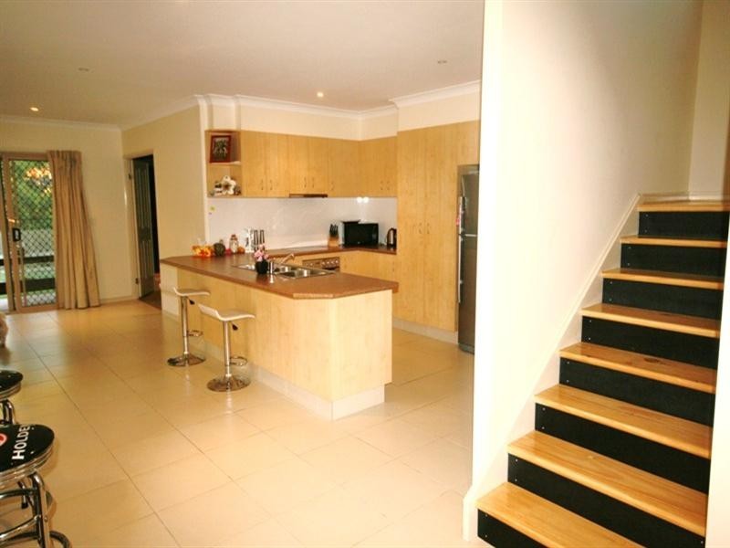 18 Royal Woods Drive, Robina QLD 4226